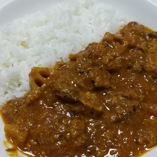 れんこんとしめじのサバ缶フィッシュカレー